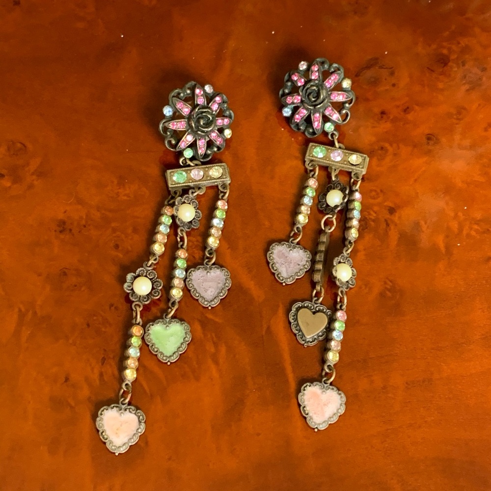 Earings